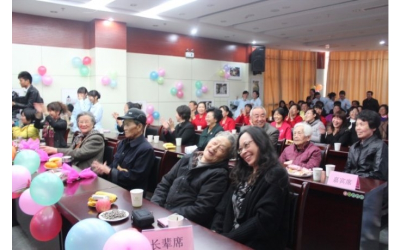《中央財政支持居家和社區(qū)養(yǎng)老服務改革試點補助資金管理辦法》